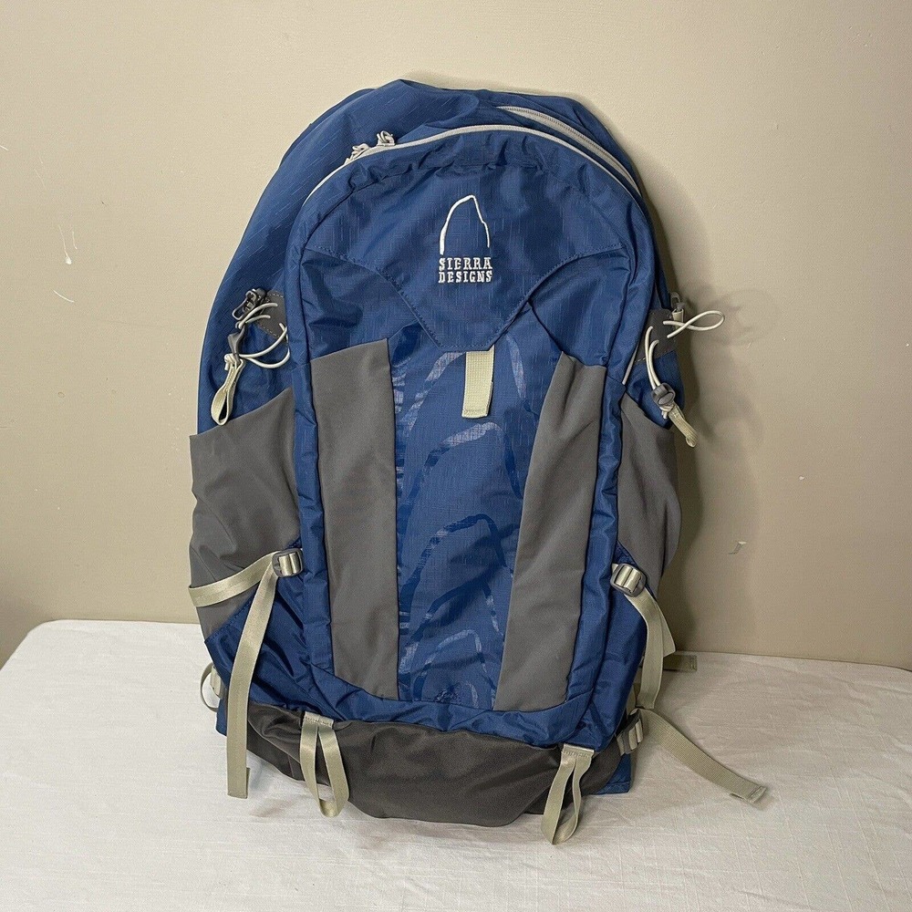 Sierra Designs Herald 30 Backpack Retail $158